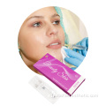 Lèvres de remplissage dermiques d'acide hyaluronique